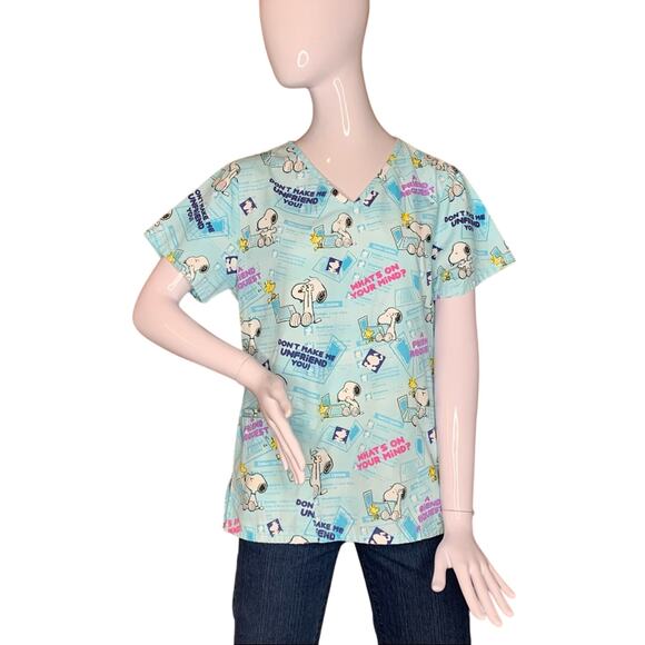 Peanuts Scrub Top Short sleeve two front pockets size S - Picture 1 of 8